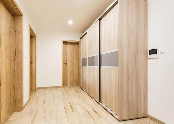 Blue By Mountain Ways * Loučná pod Klínovcem